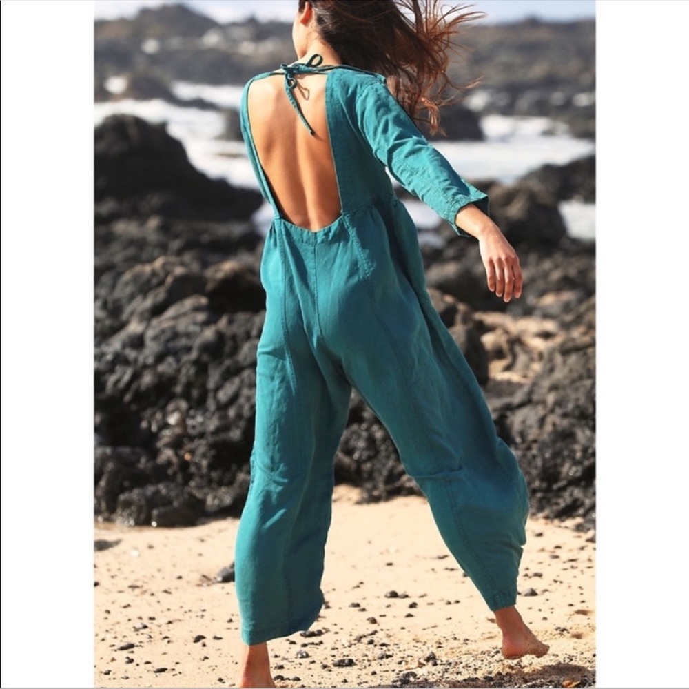 Free People Pacific Coast Onepiece
Open Back Linen Blend Jumpsuit S